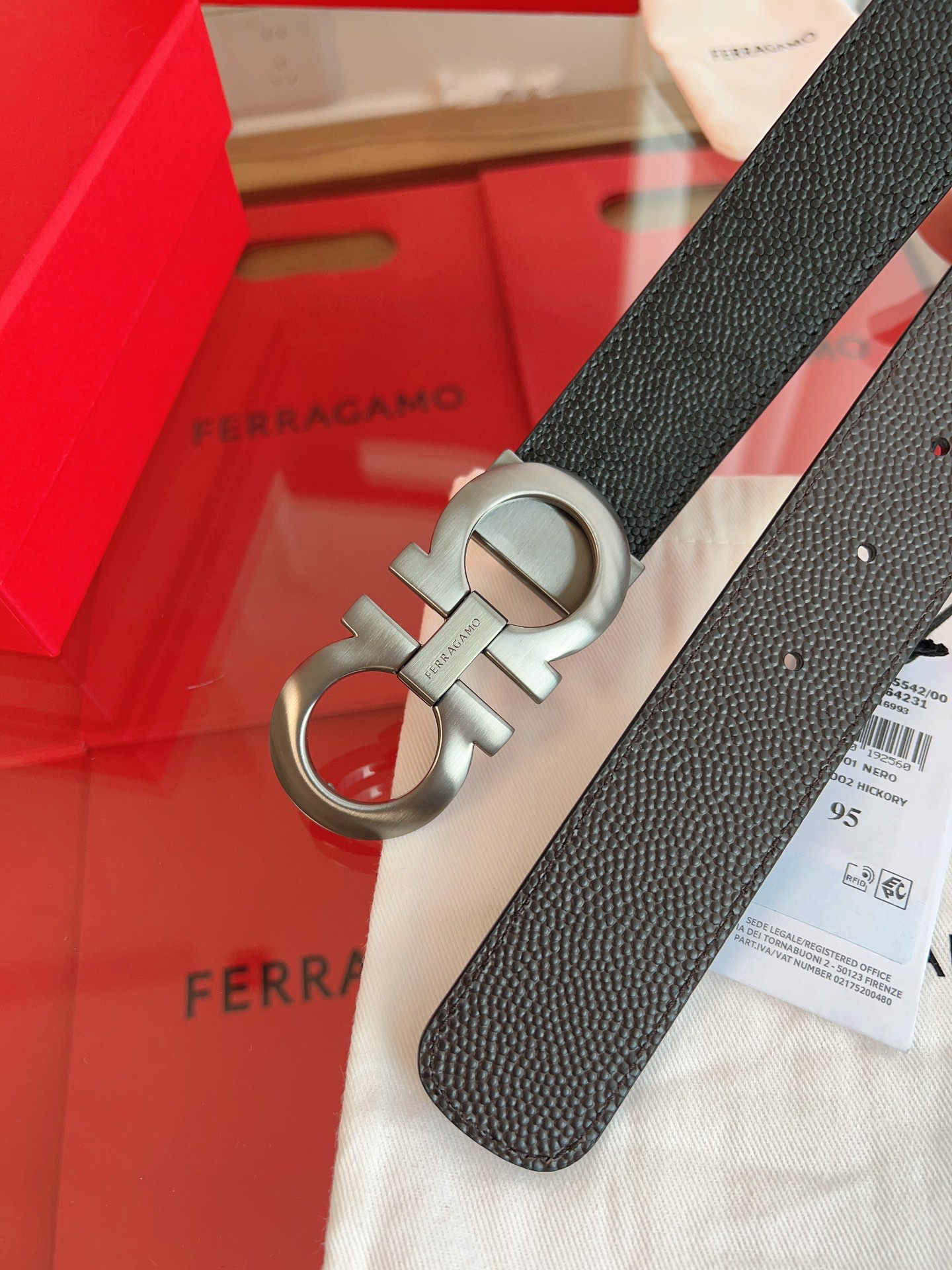 Ferragamo belt-111