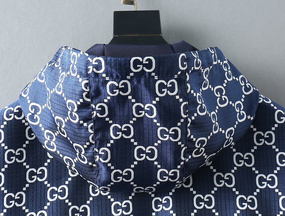Gucci Clothing-328