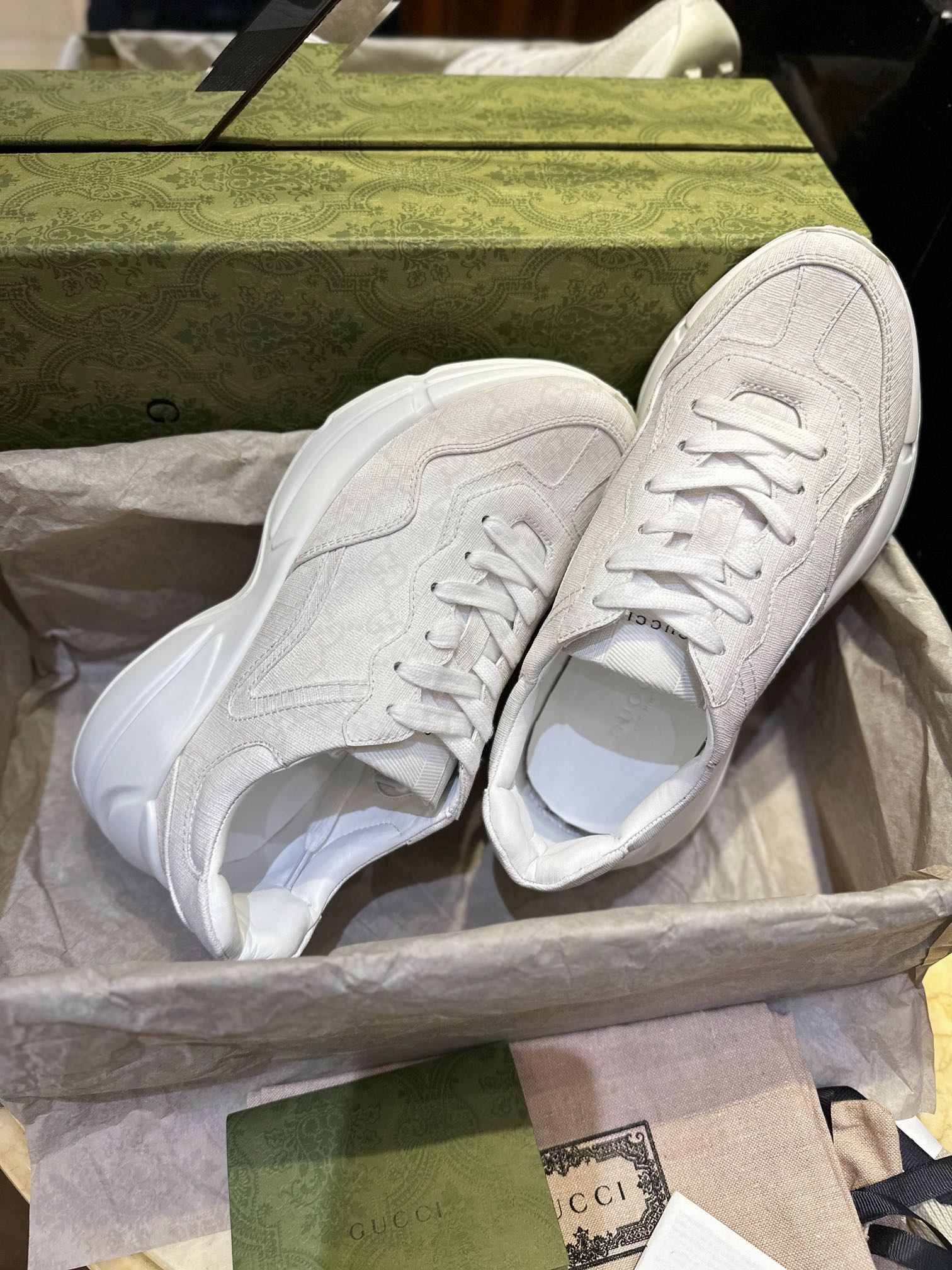 Gucci Sneakers-92