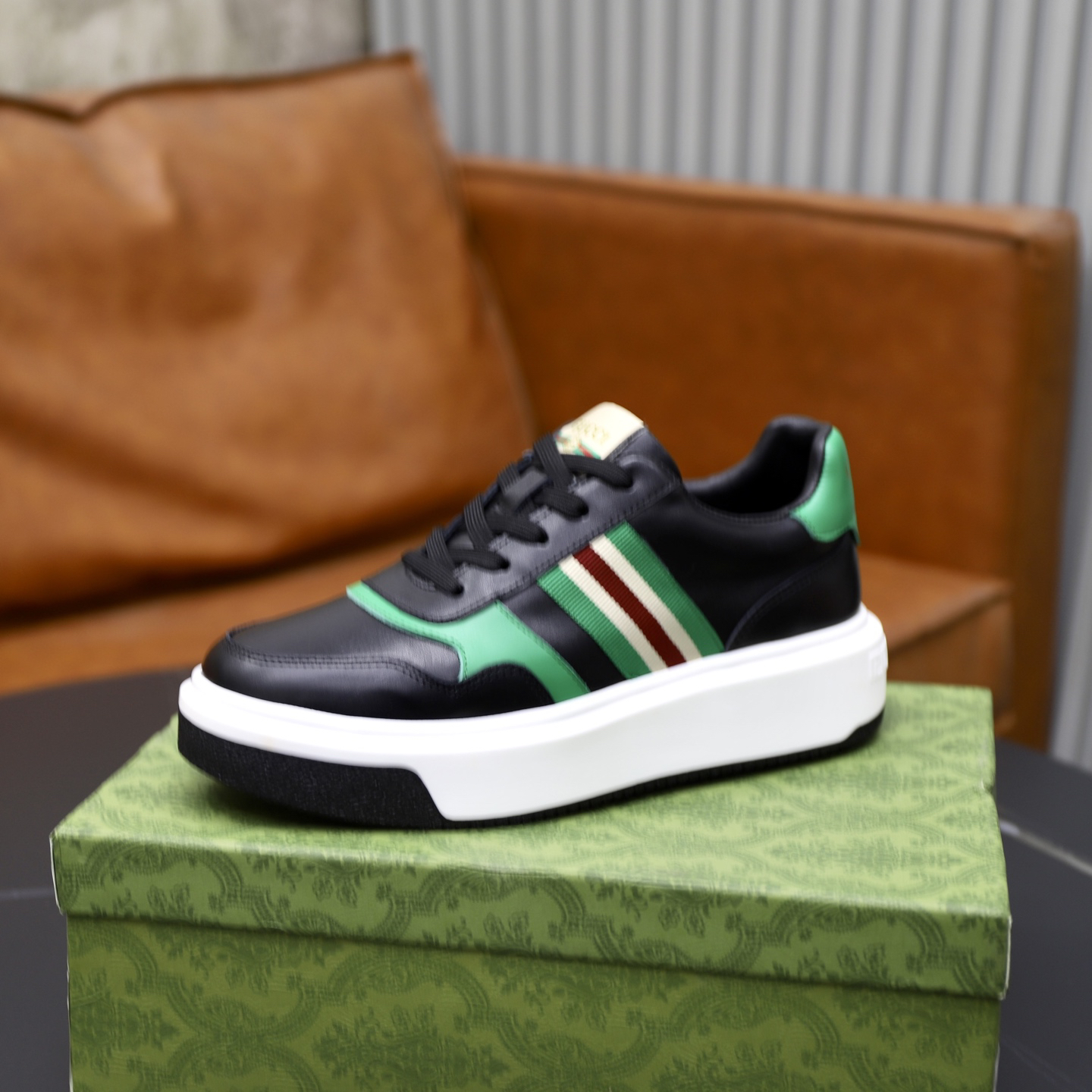 Gucci Sneakers-130