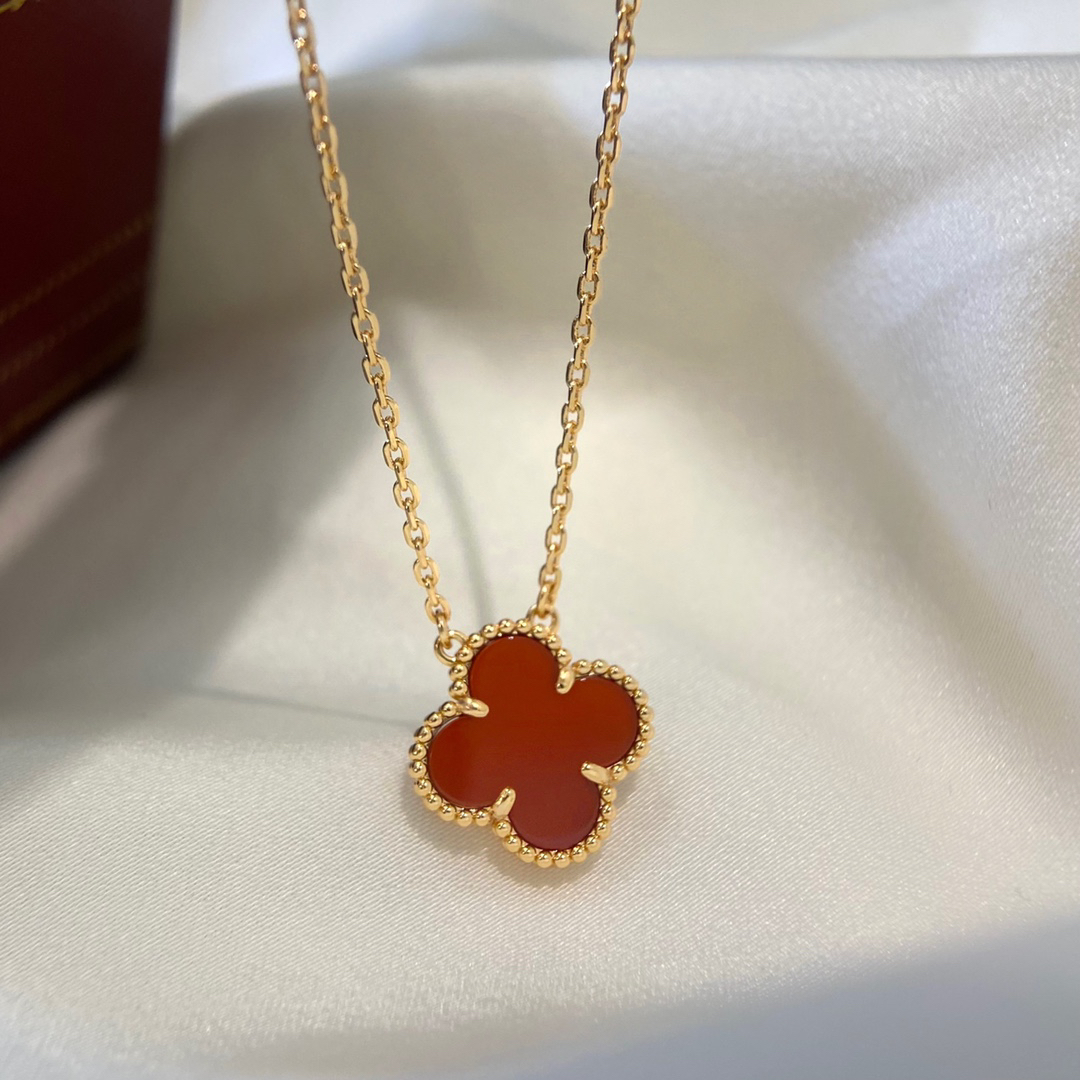 Van Cleef & Arpels necklace-36