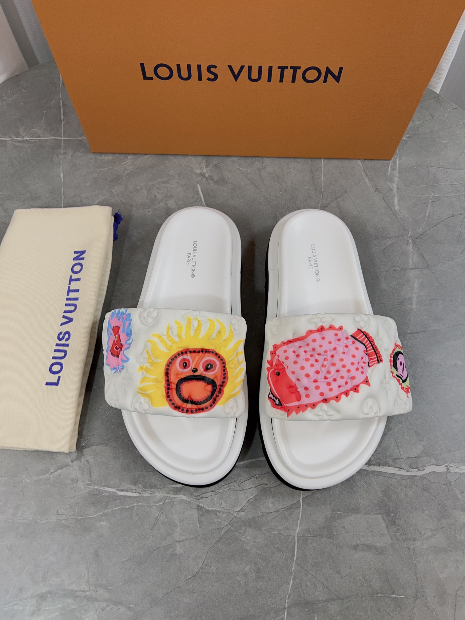 LV Summer footwear
