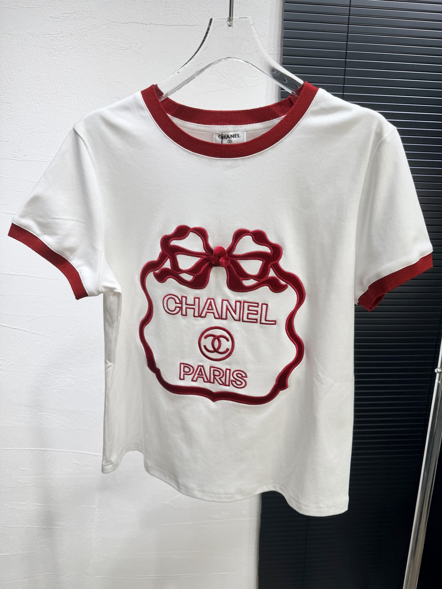 Chanel clothing-90
