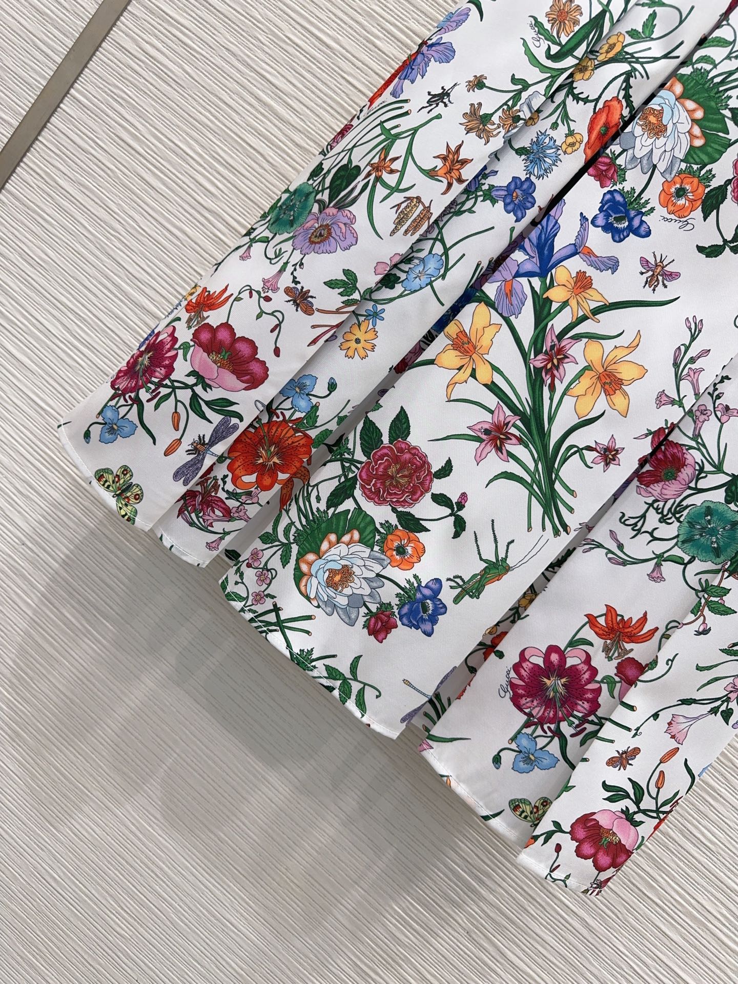 Gucci clothing-220