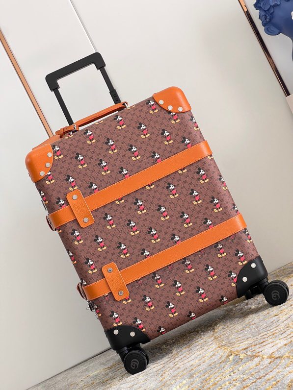 Gucci luggage-7
