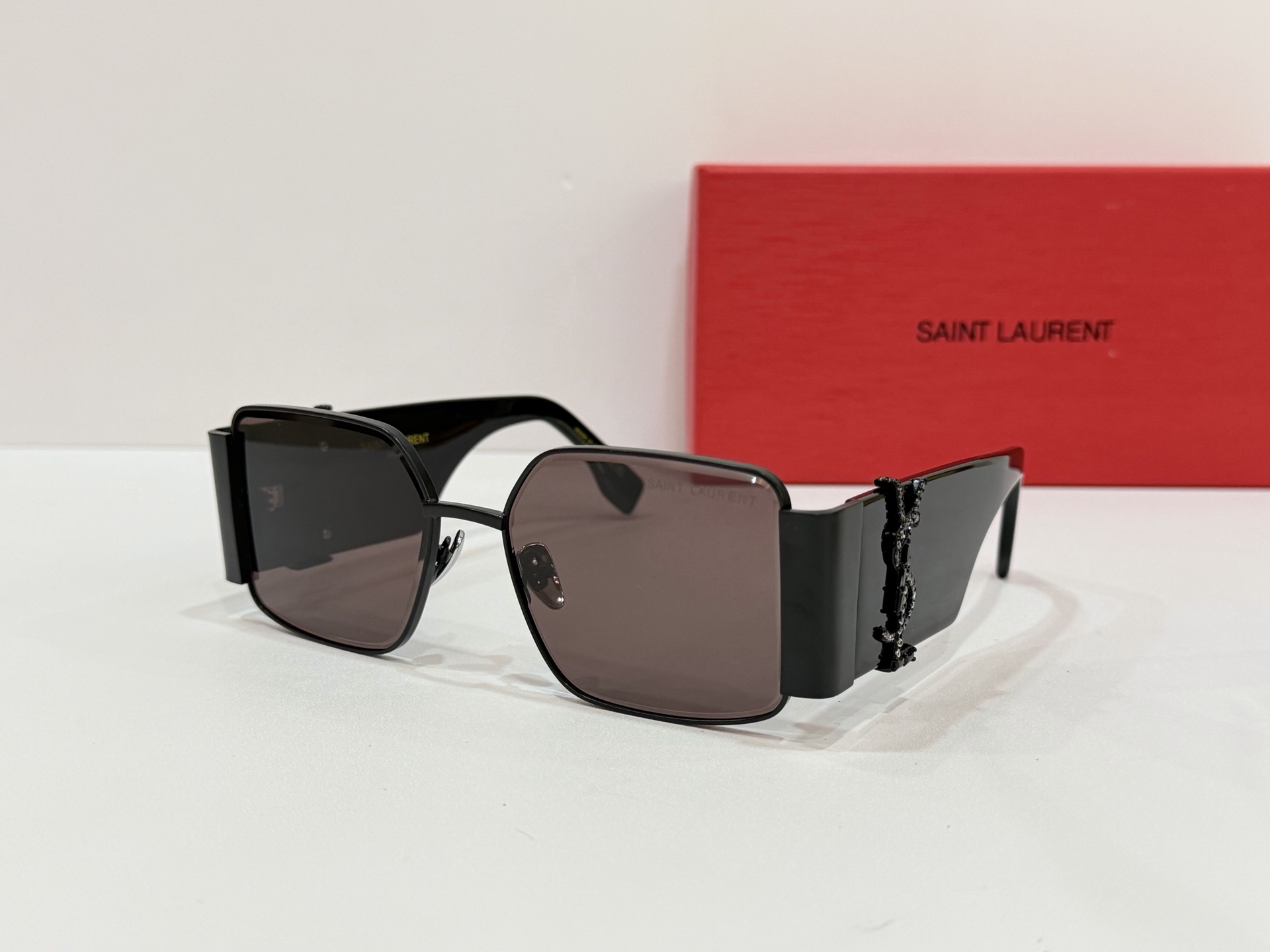 YSL glasses-4