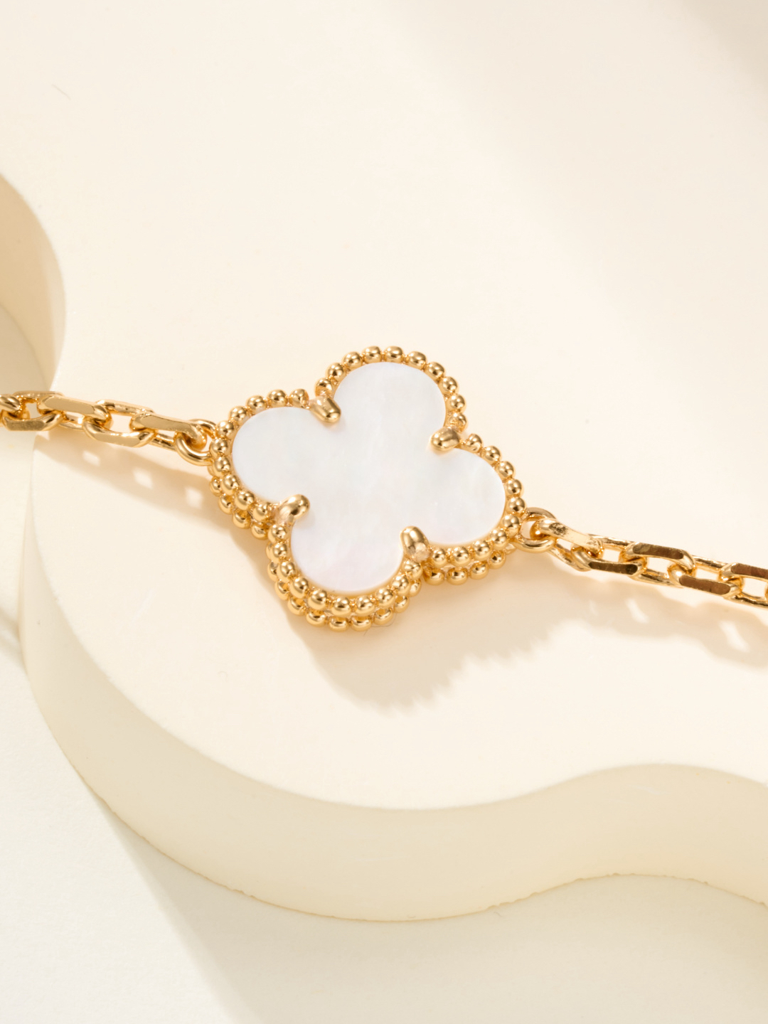 Van Cleef & Arpels Bracelet-66
