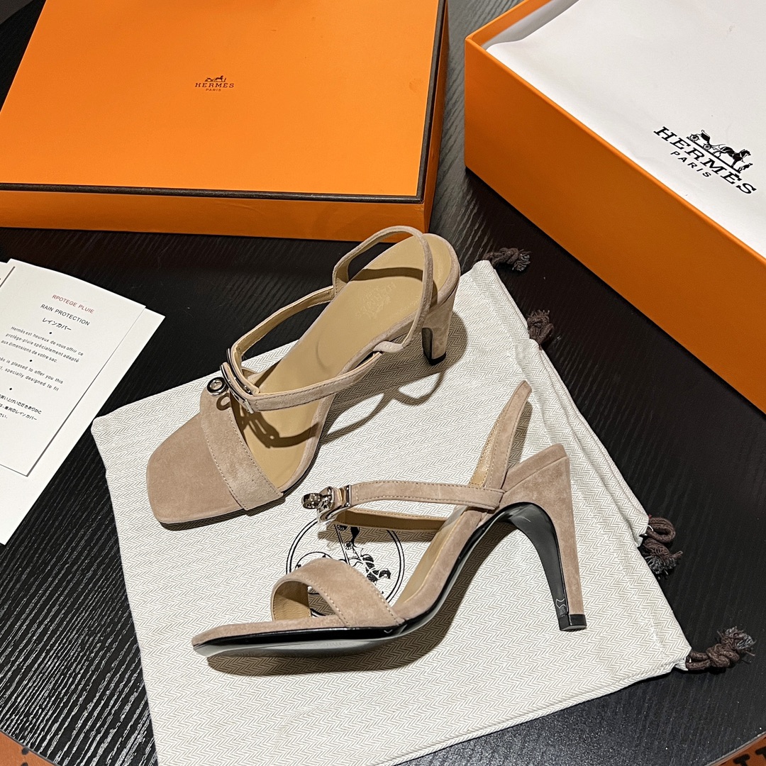 Hermes Summer footwear