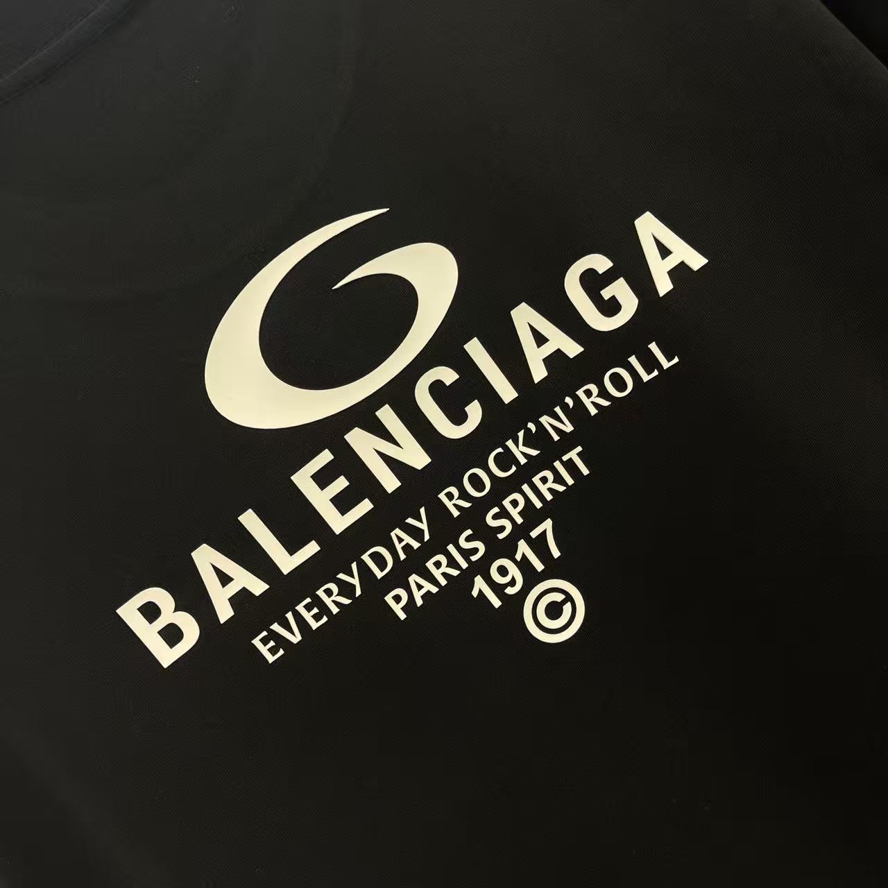Balenciaga clothing-92