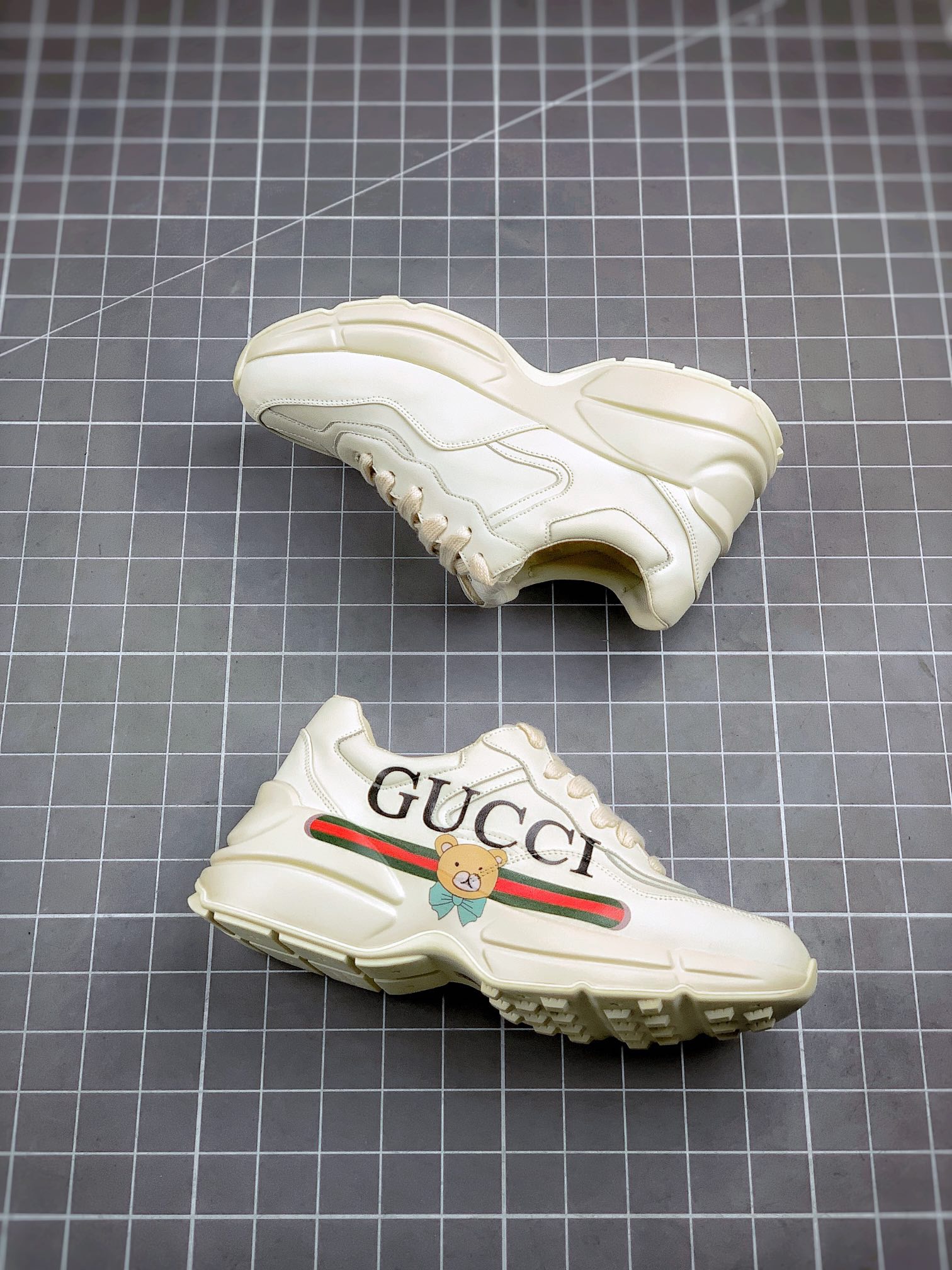 Gucci Sneakers-67