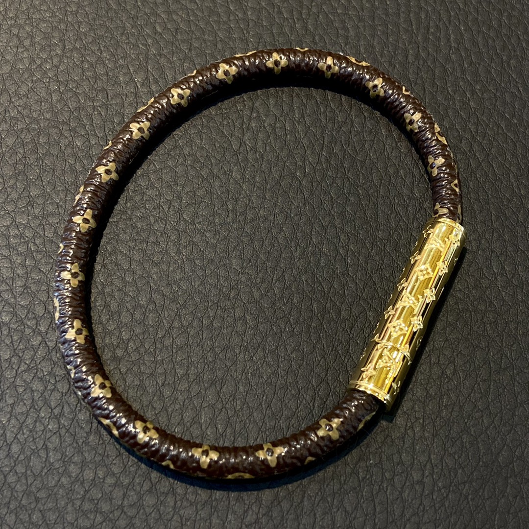LV Bracelet-80