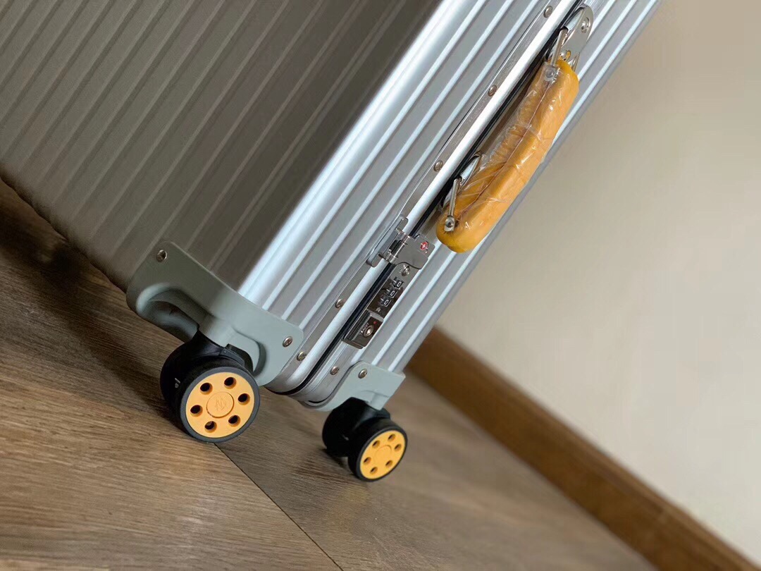RIMOWA luggage-19