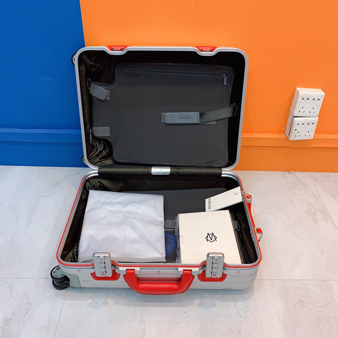 RIMOWA luggage-20