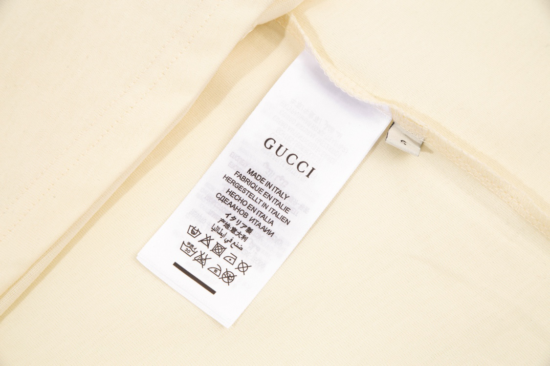 Gucci clothing-92