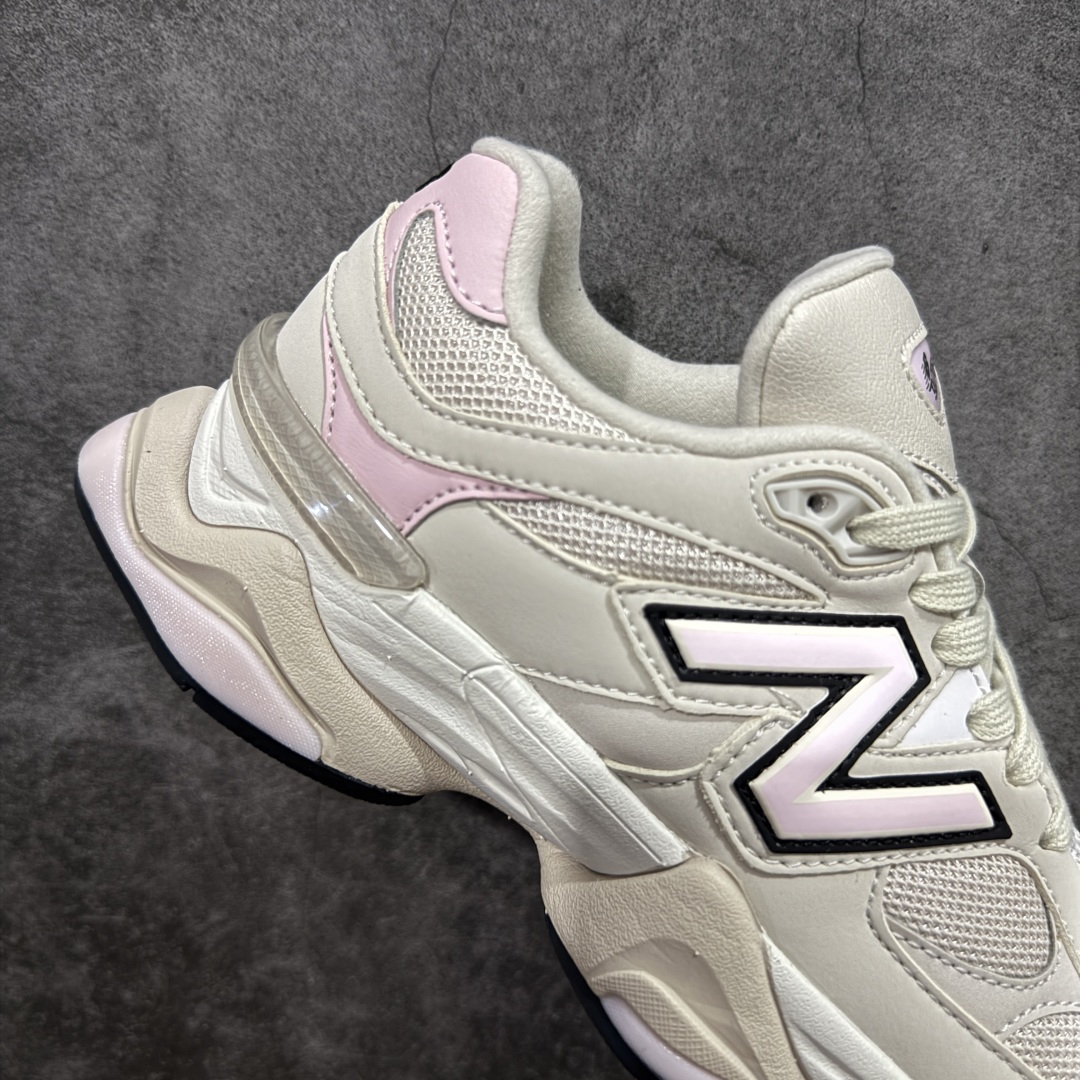 New Balance Sneakers-317