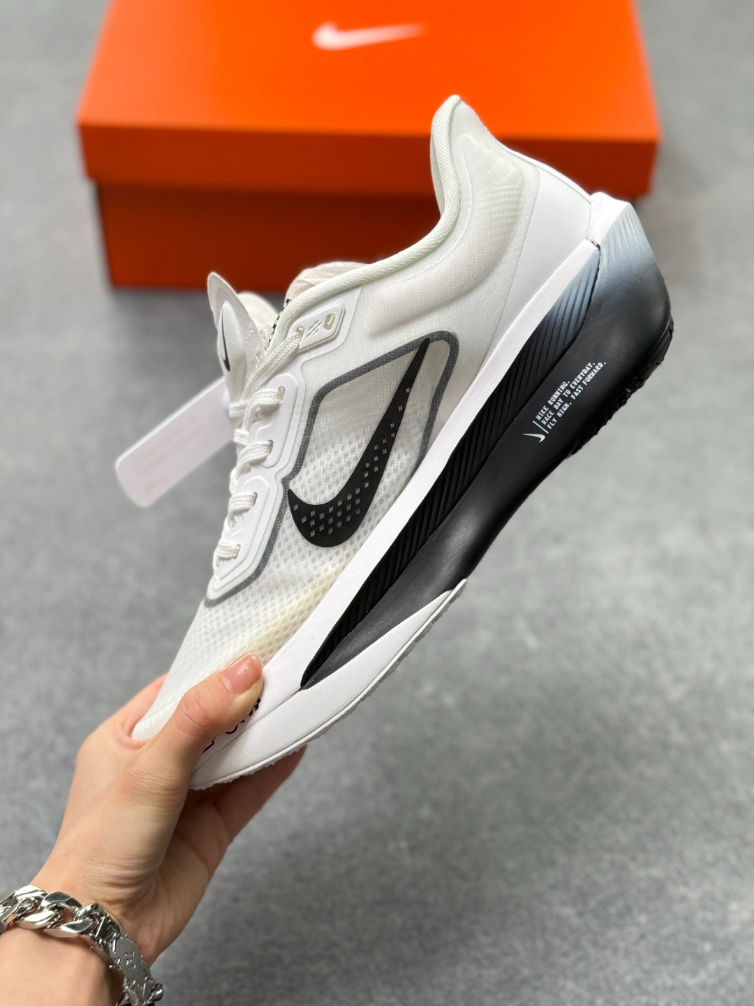 Nike Sneakers-286