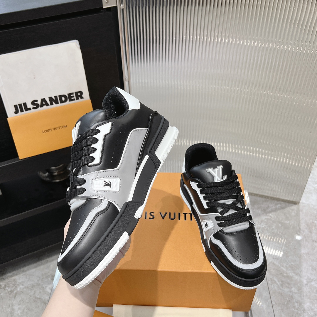 Lv Sneakers-29