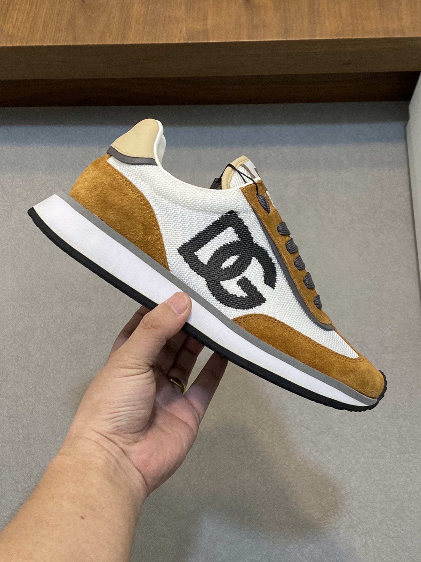 D&G Sneakers-116