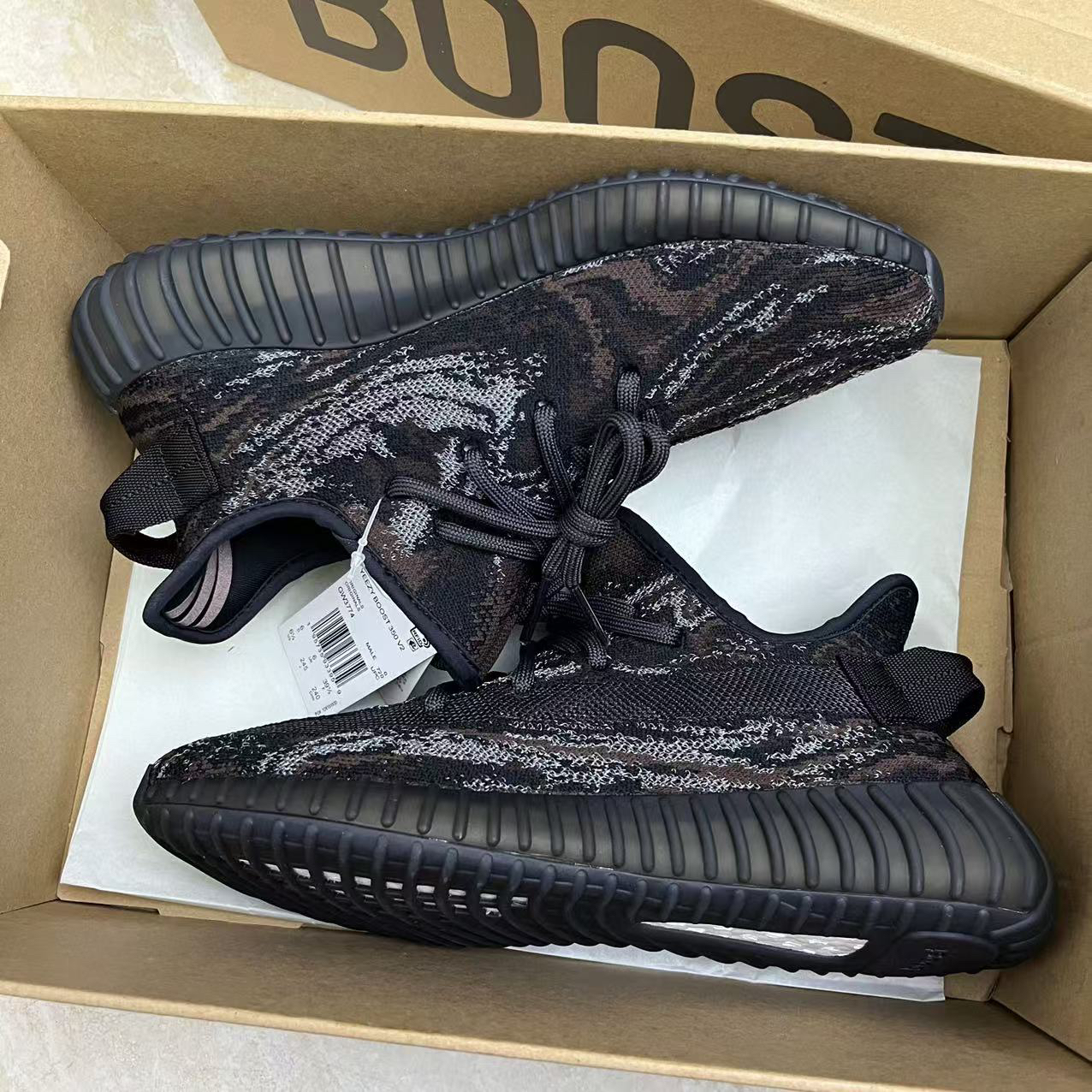 Adidas Sneakers-325