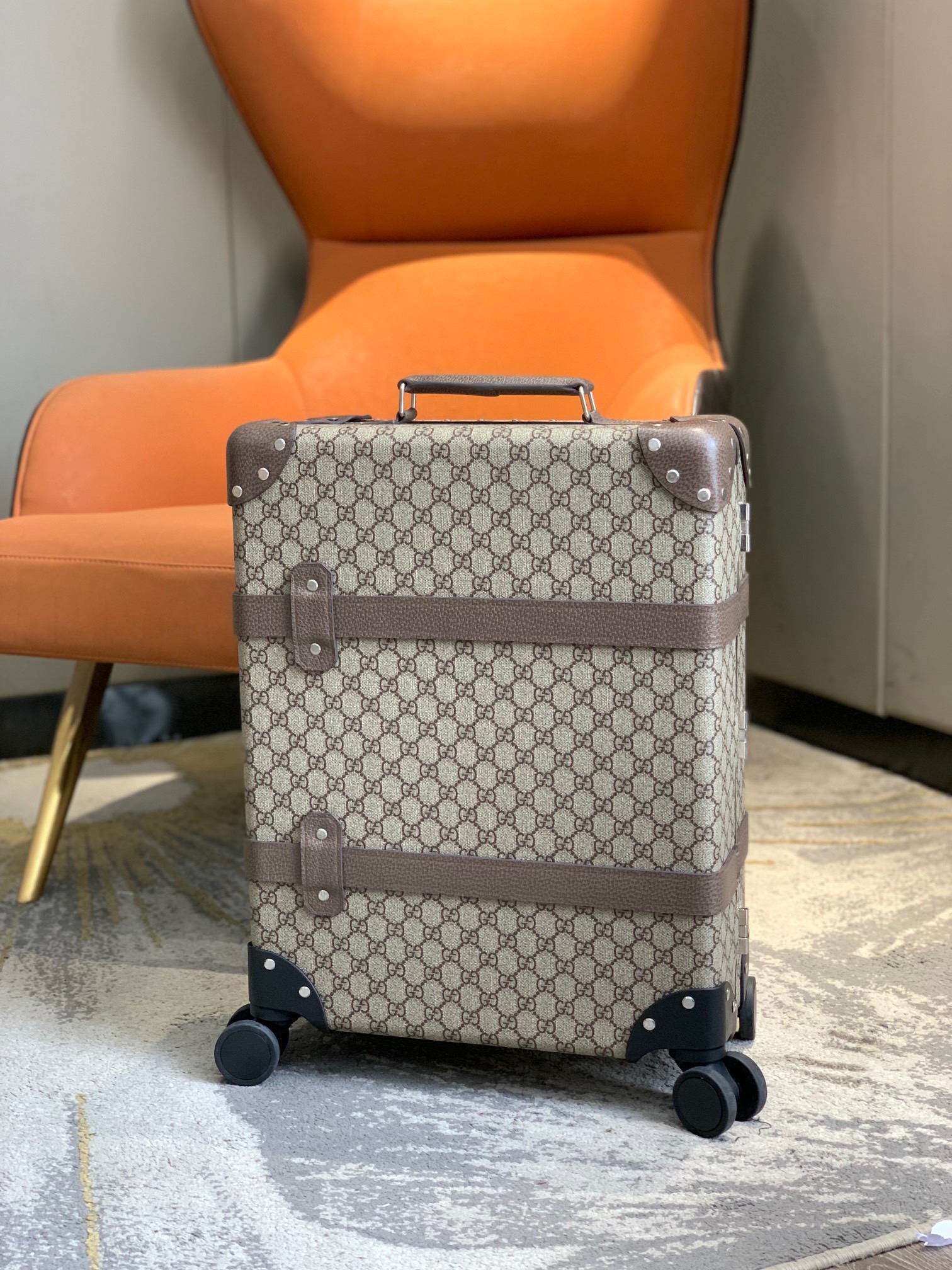 Gucci luggage-39