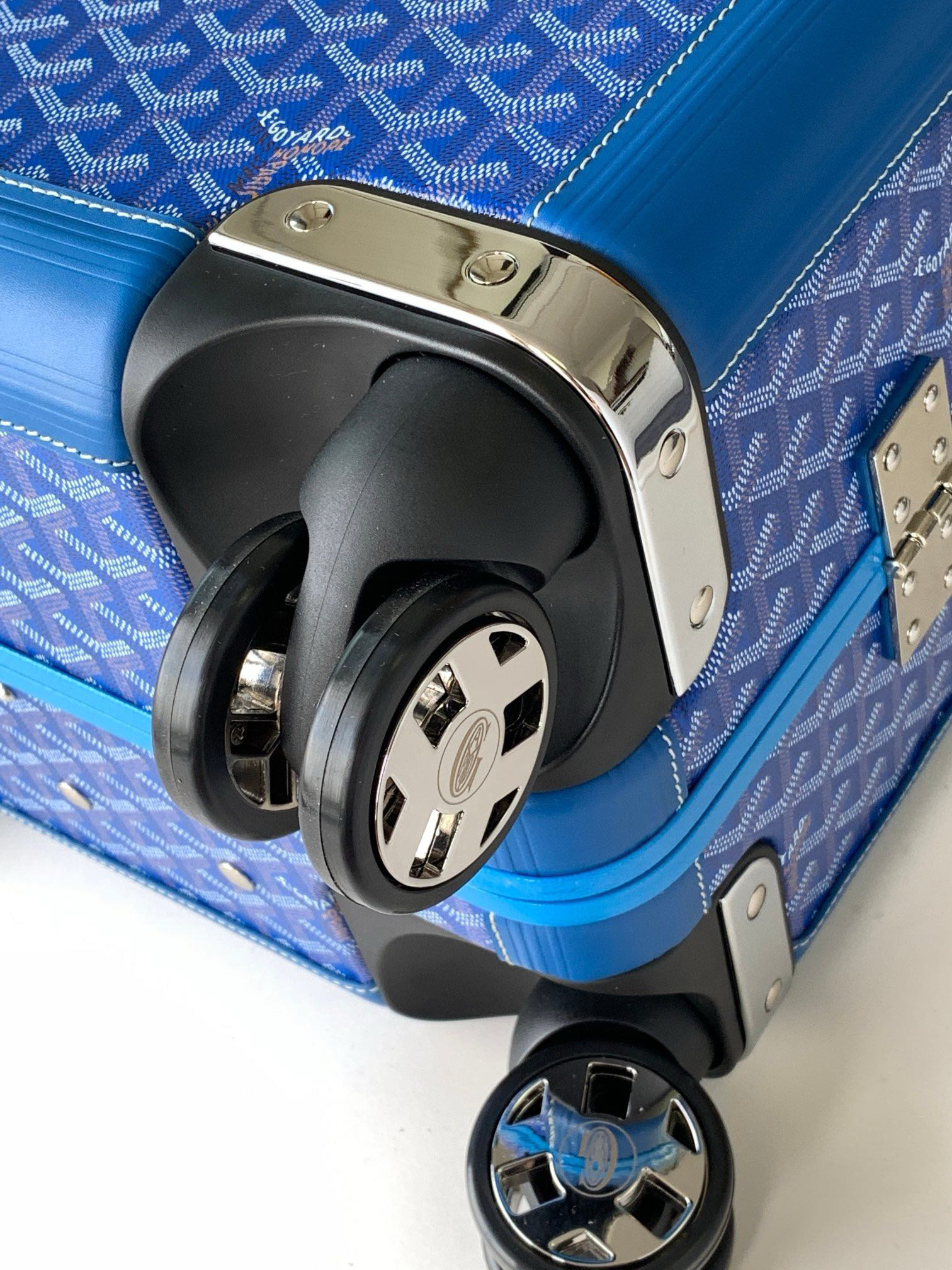 Goyard luggage-38