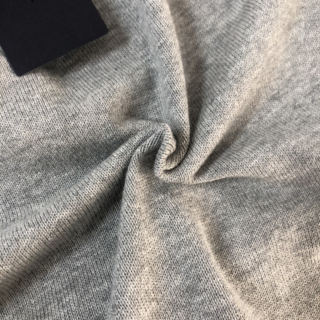 Prada clothing-185