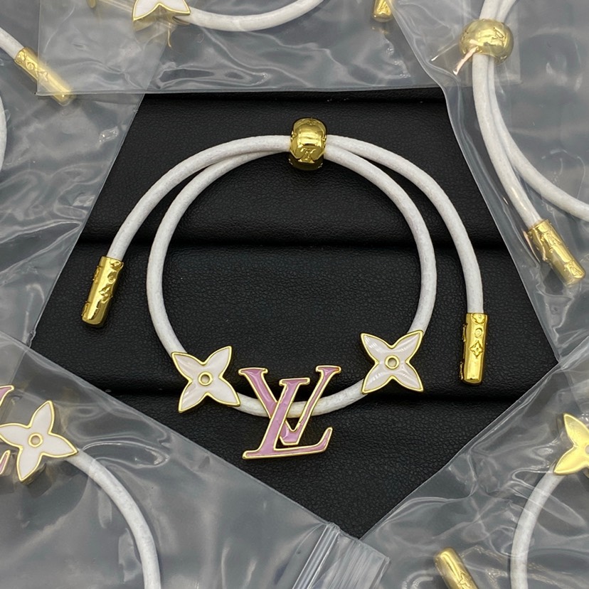 LV Bracelet-94