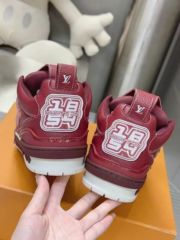 Lv Sneakers-47