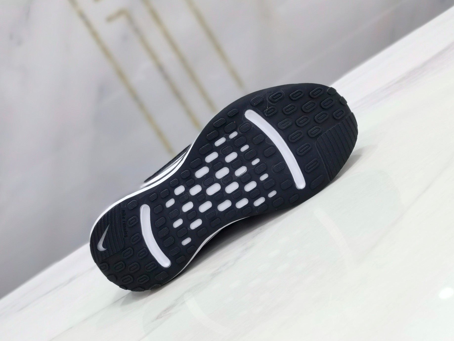 Nike Sneakers-190