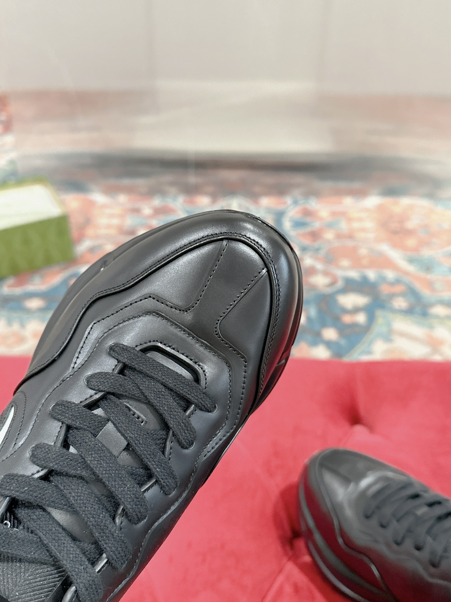 Gucci Sneakers-123