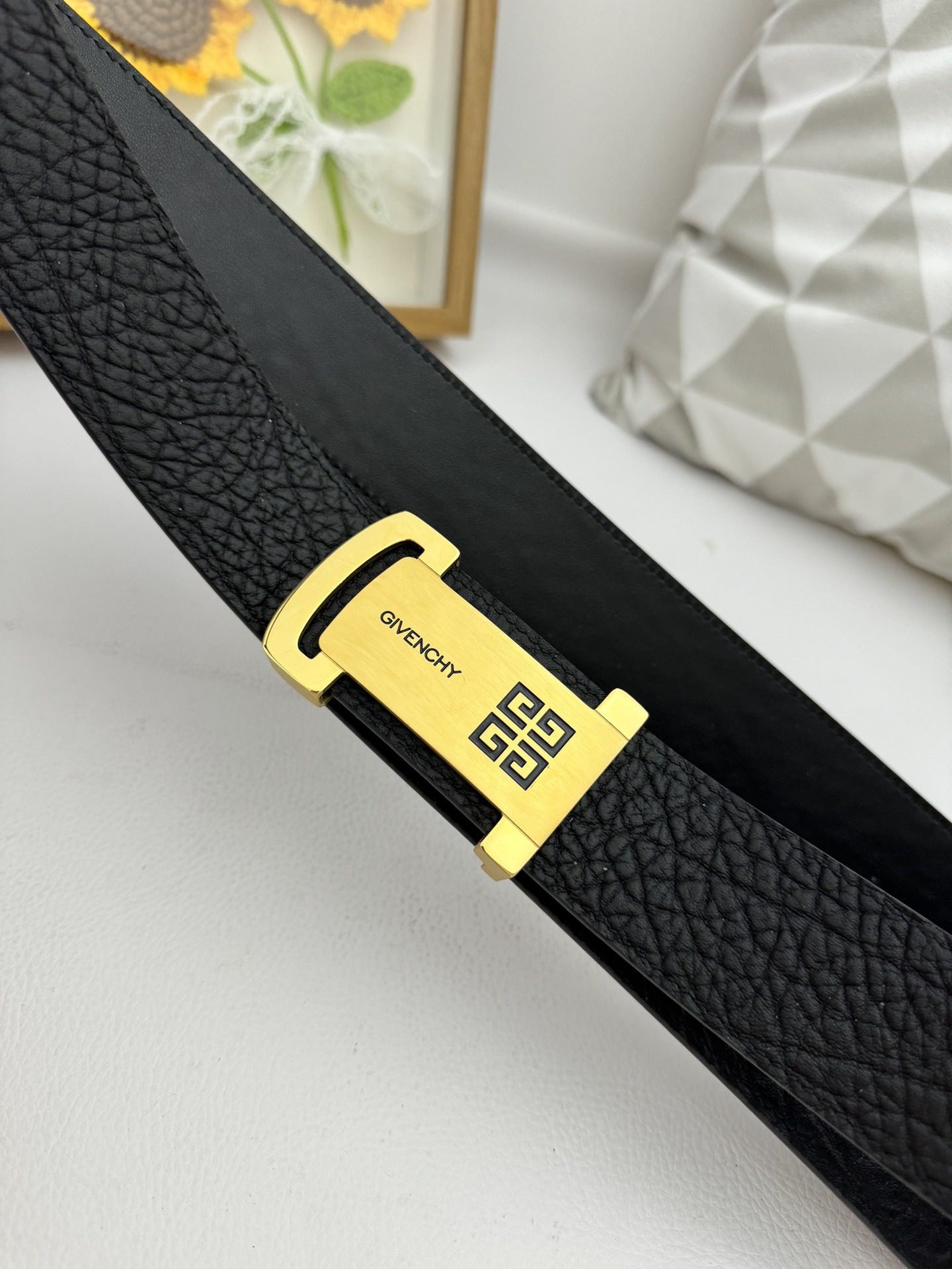 Givenchy belt-121