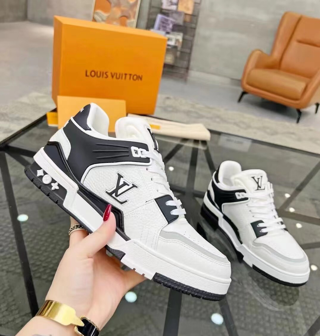 Lv Sneakers-41