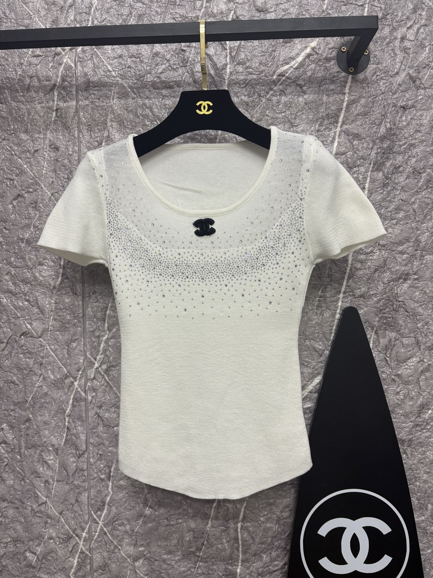 Chanel clothing-47