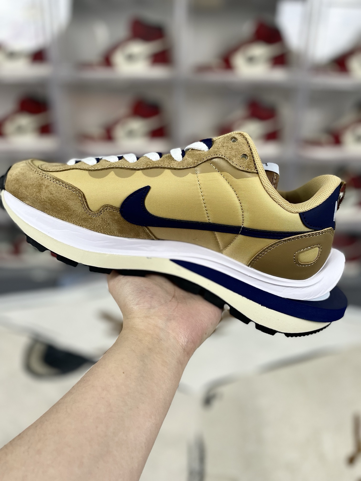 Nike Sneakers-331