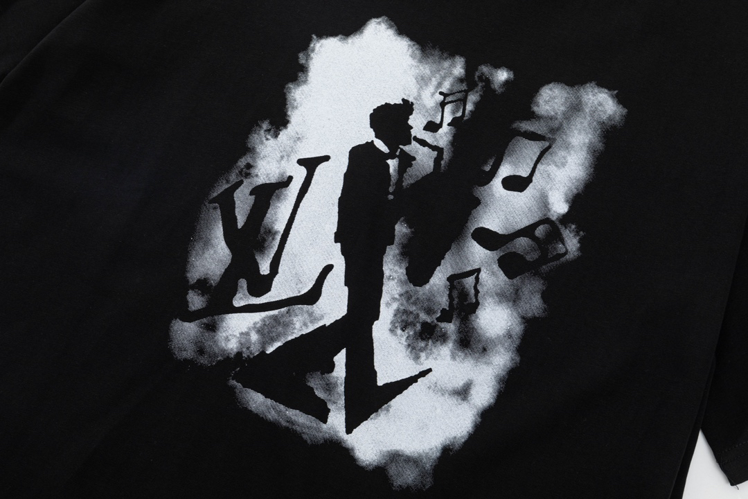 LV clothing-175