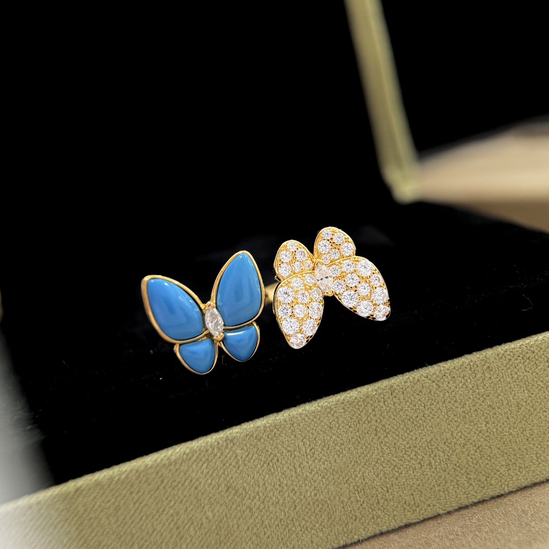 Van Cleef & Arpels earring-55