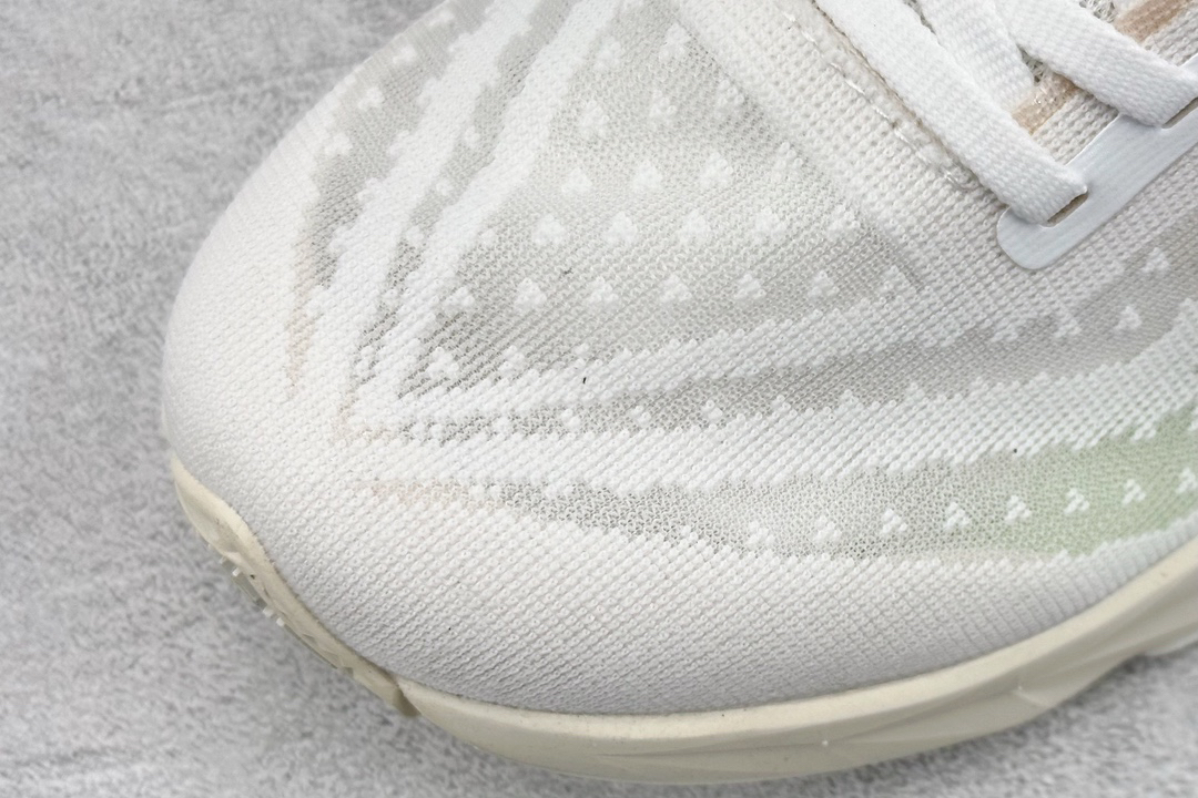 New Balance Sneakers-98