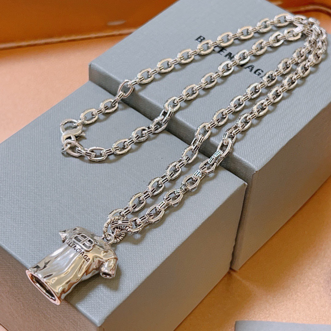 Balenciaga necklace-25