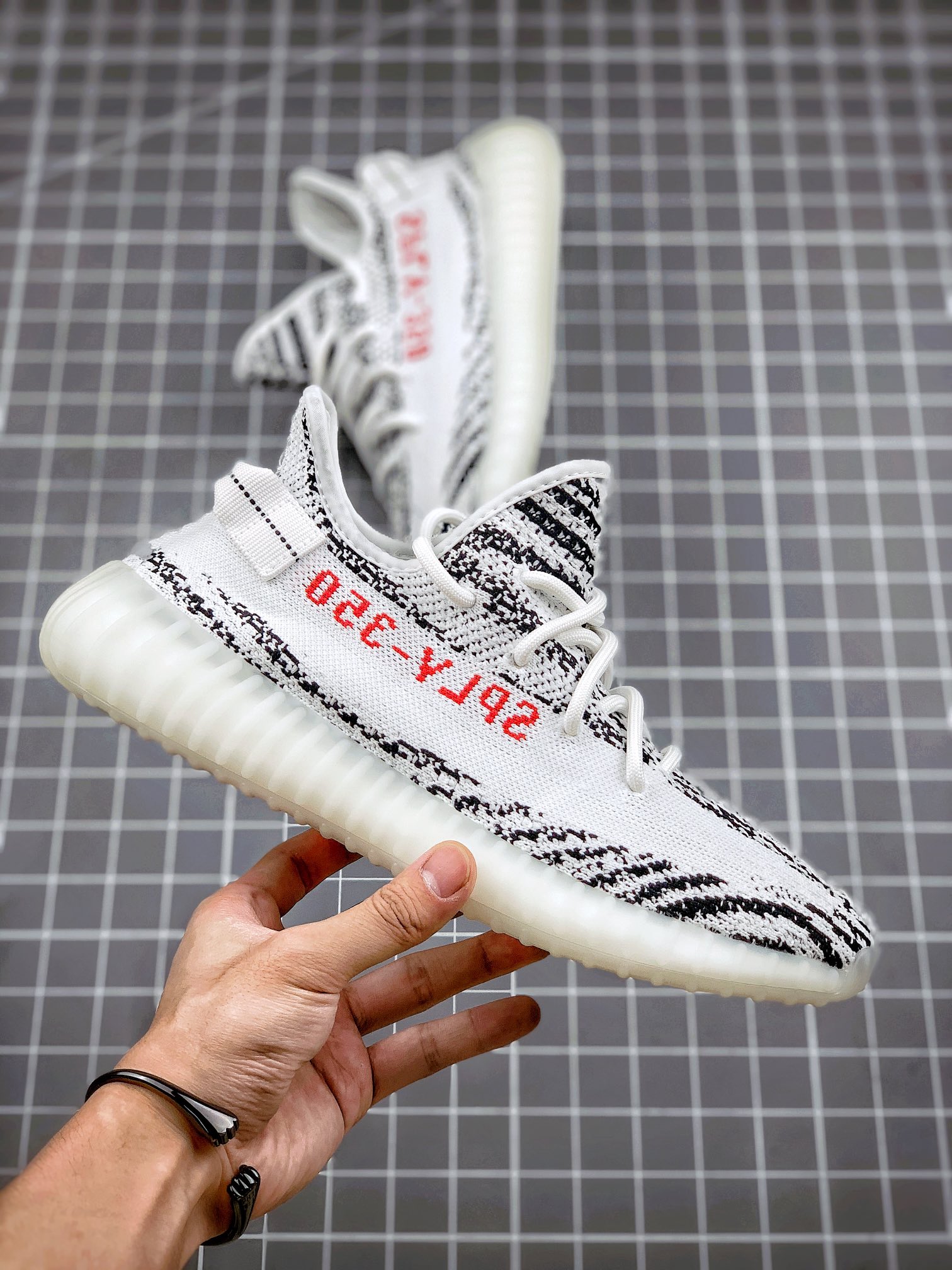 Adidas Sneakers-245