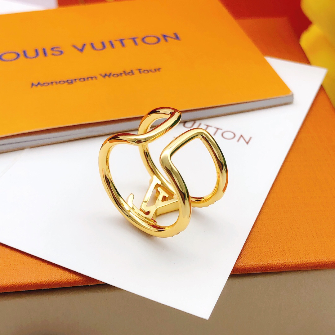 LV ring-22