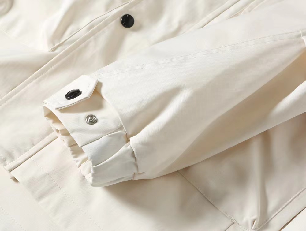 Prada Clothing-316