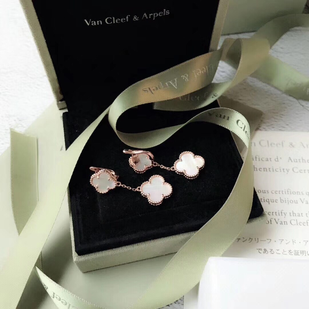 Van Cleef & Arpels earring-112