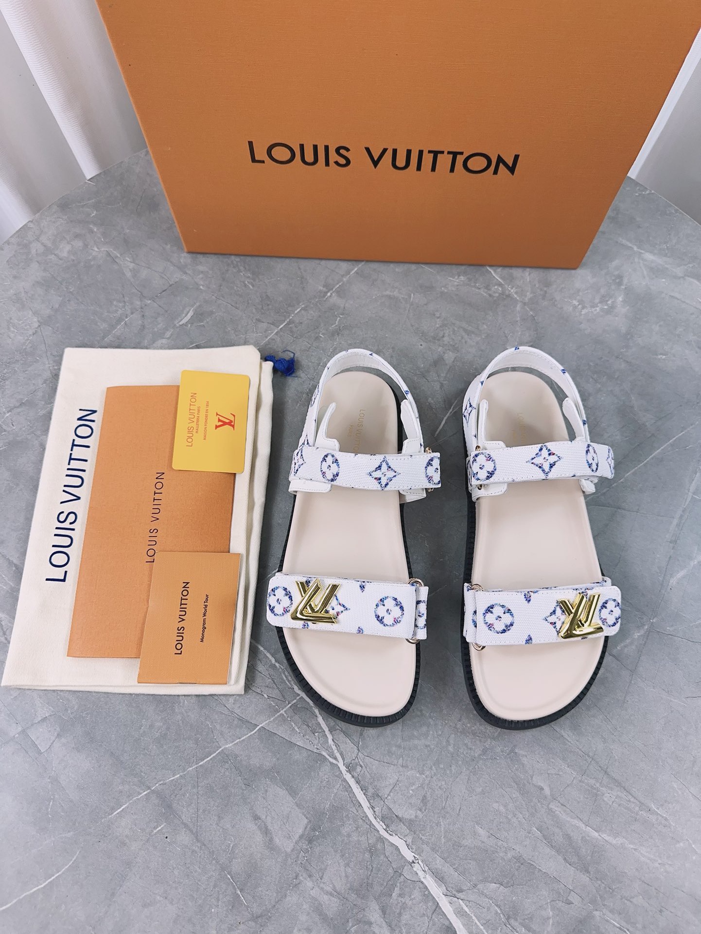 LV Summer footwear
