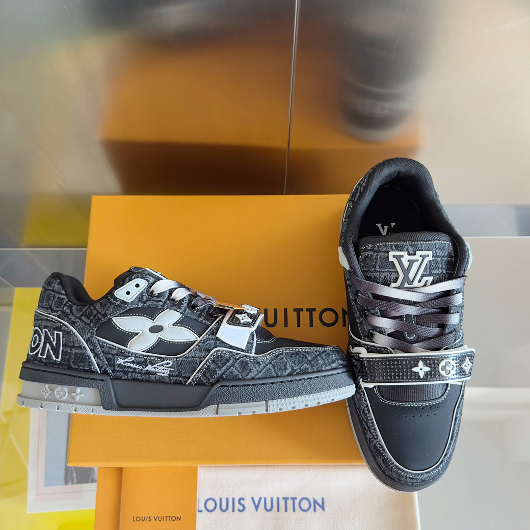 Lv Sneakers-84