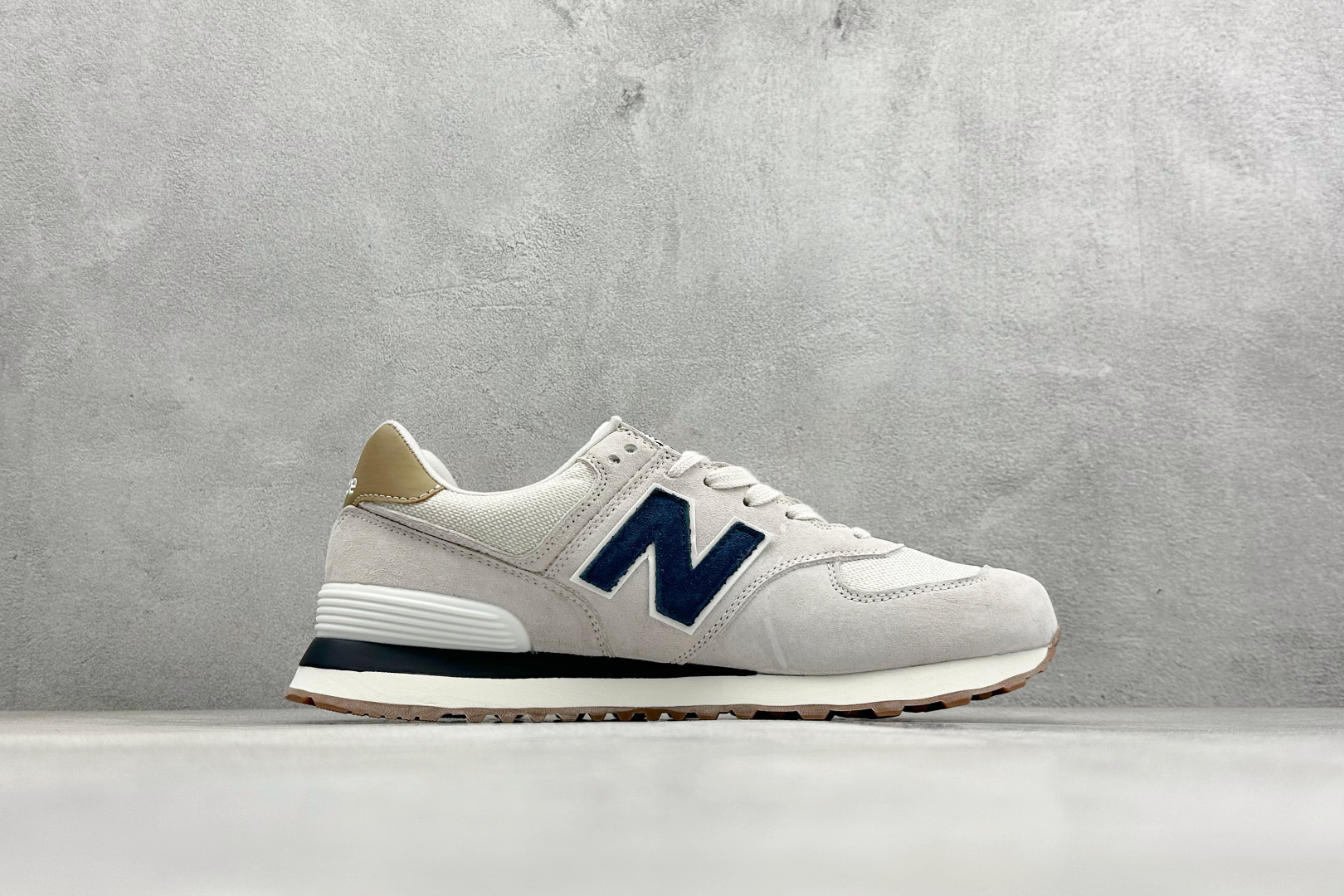 New Balance Sneakers-215