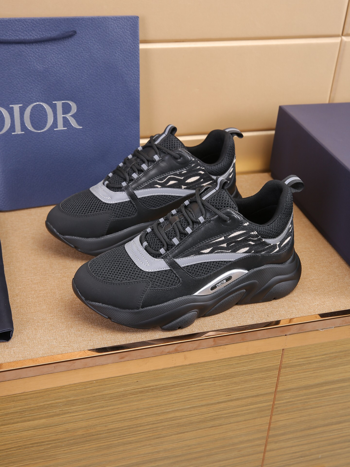 Dior Sneakers-37