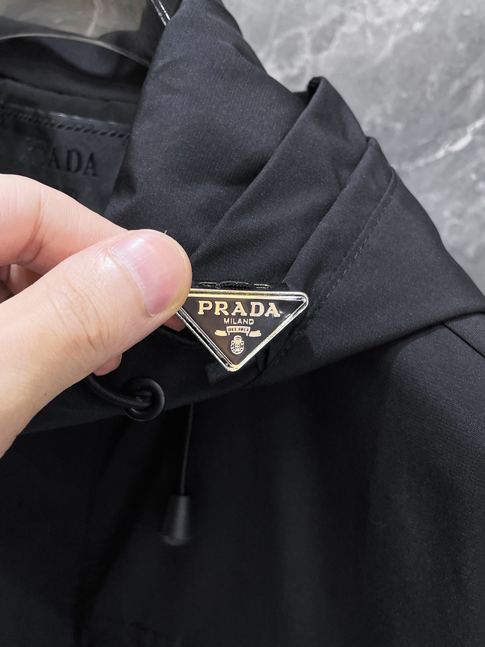 Prada Clothing-105