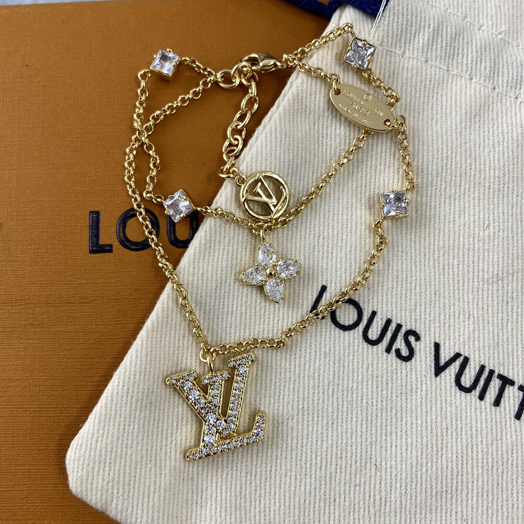 LV necklace-80