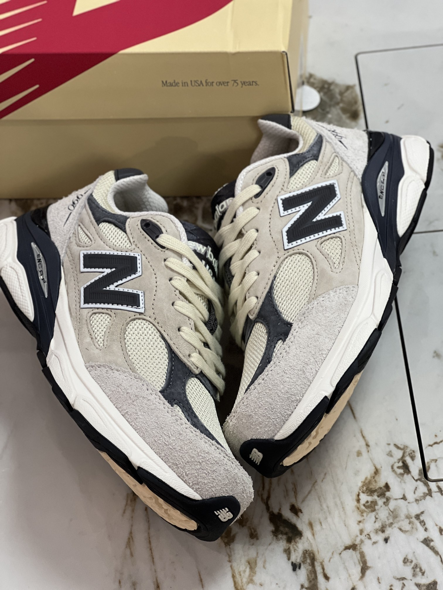 New Balance Sneakers-147
