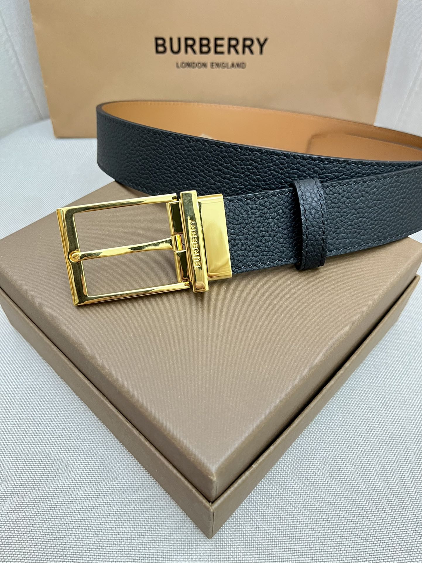 Burberry belt-93
